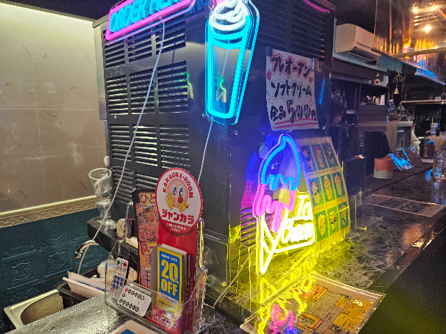 戸田町夜冷菓　店内