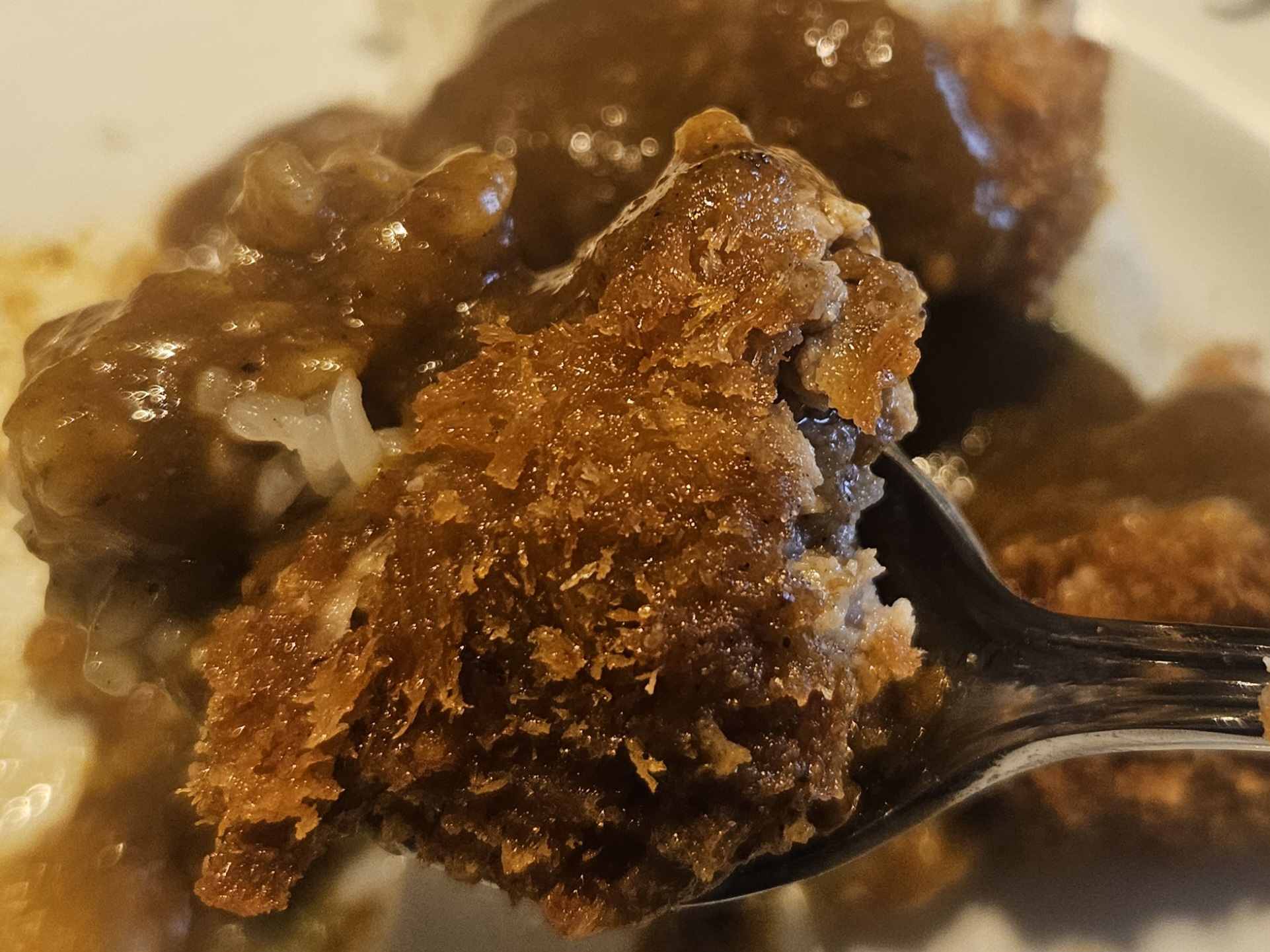 津の田カリー　料理