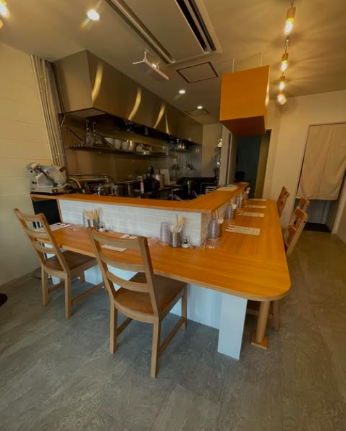らぁめん どろっぷ　店内