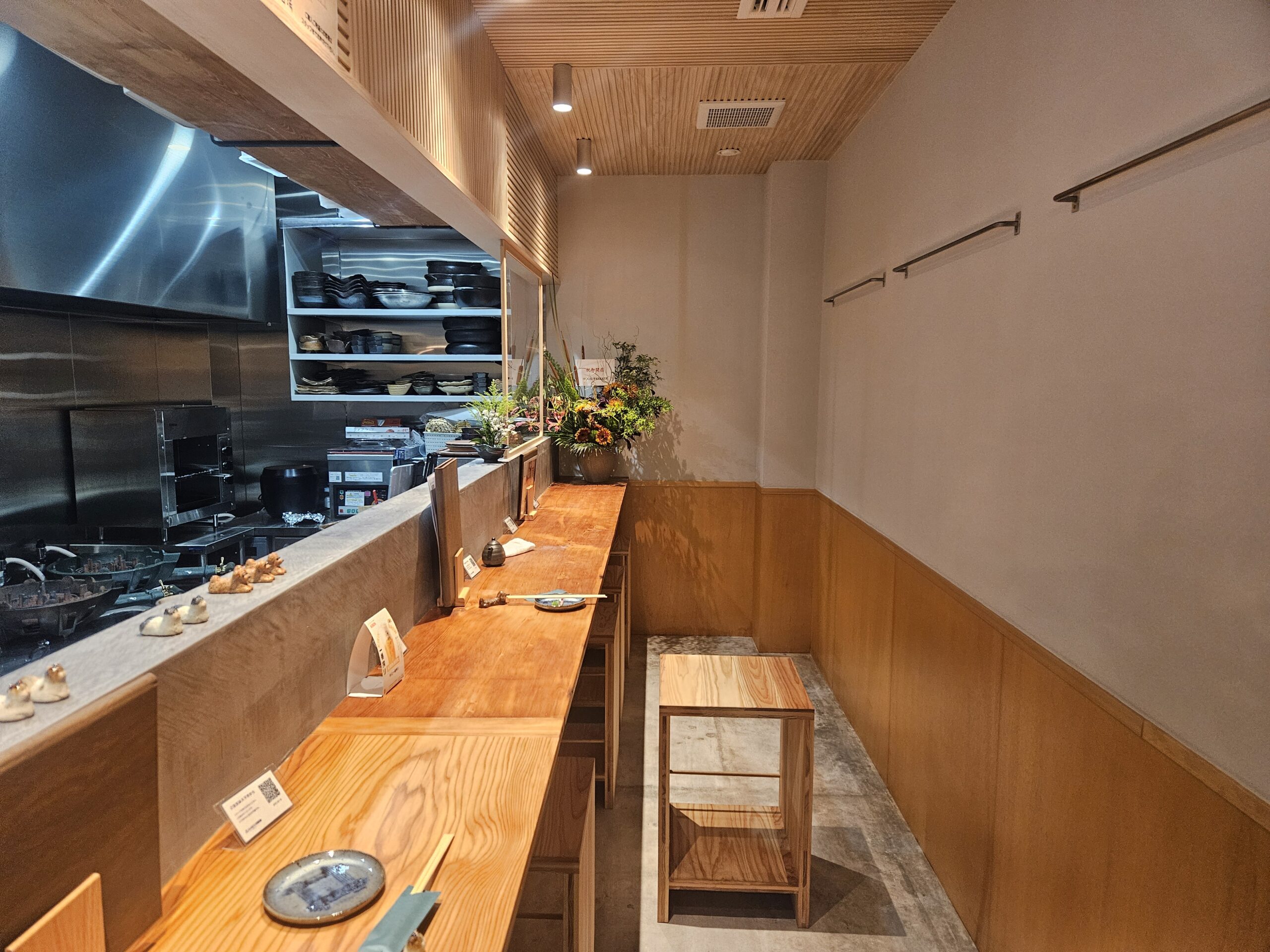 明華酒場　店内