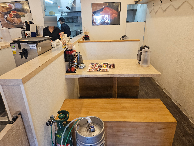 刻々　店内