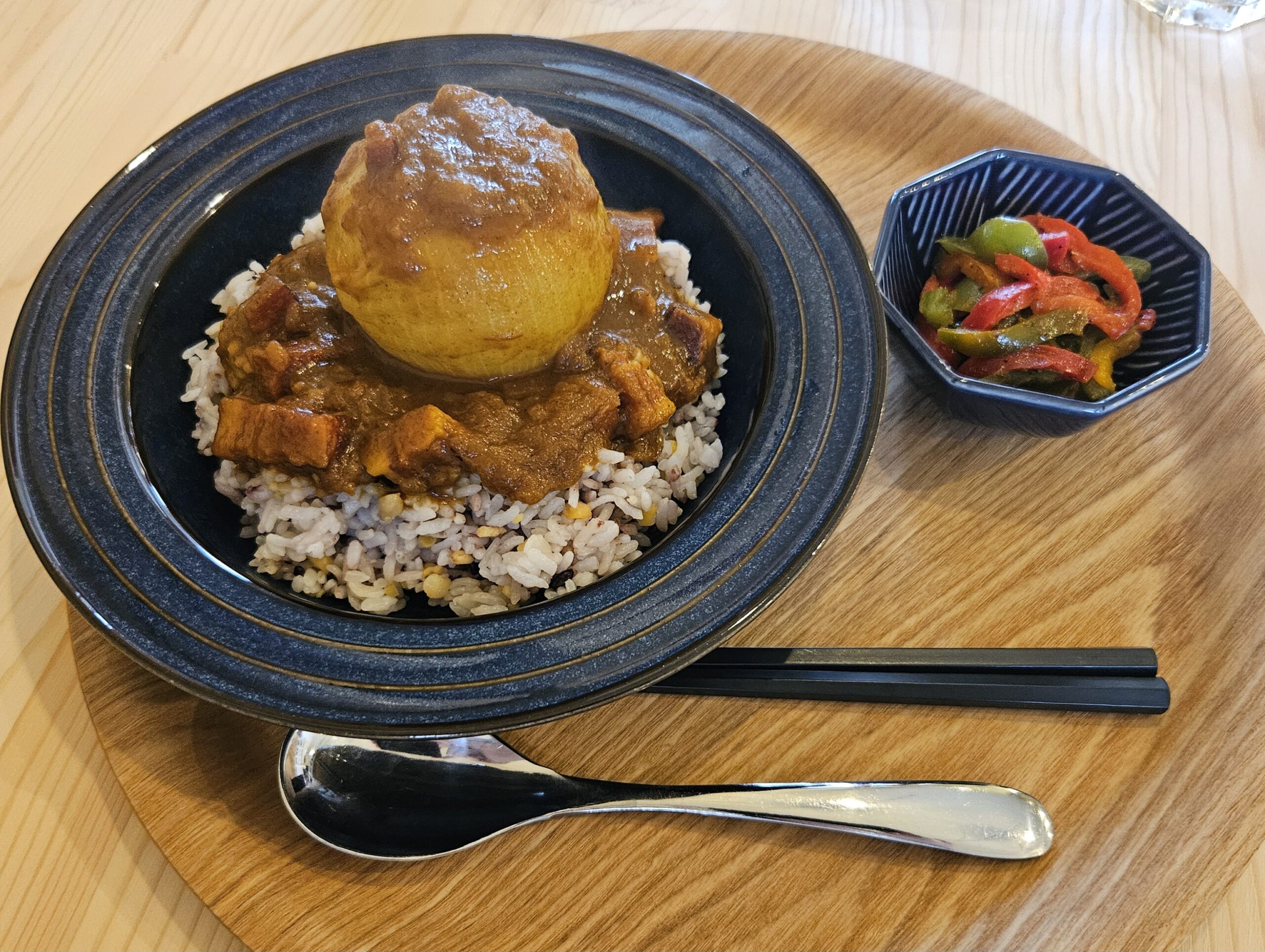 テーブルうね　料理