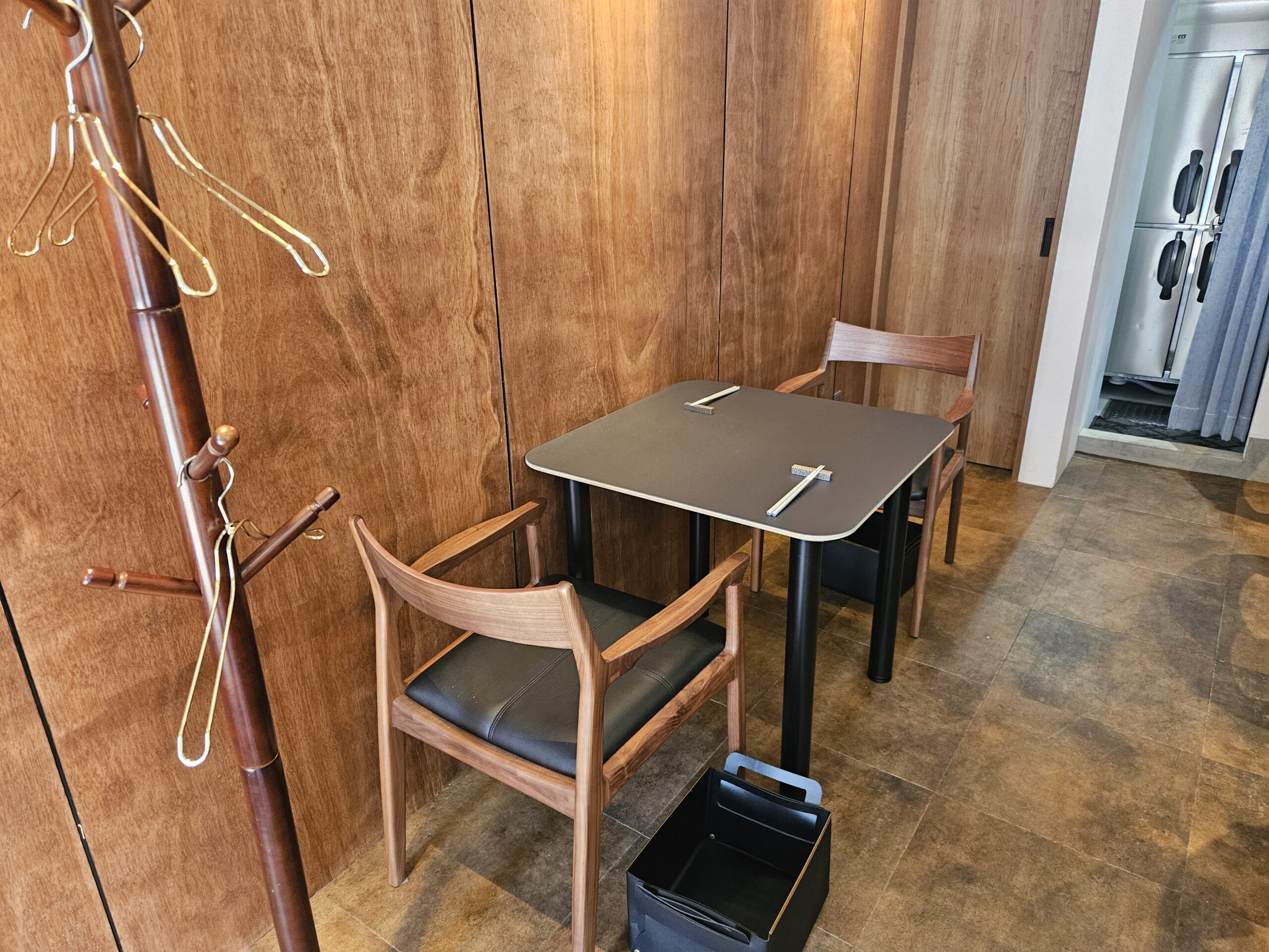 パルティアッシュ　店内