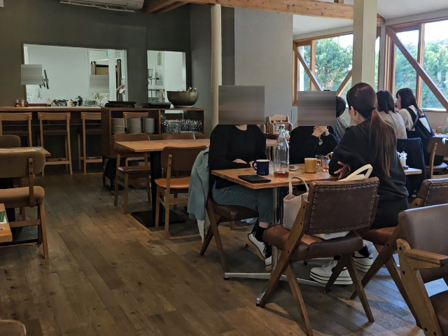 モネロパルコ 店内